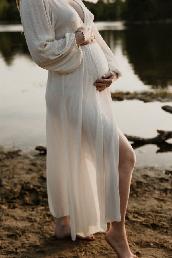Hera Split Dress - Creme
