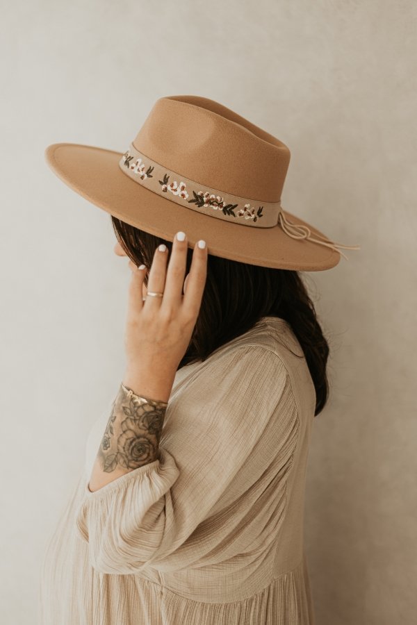 Flora Hat - Beige