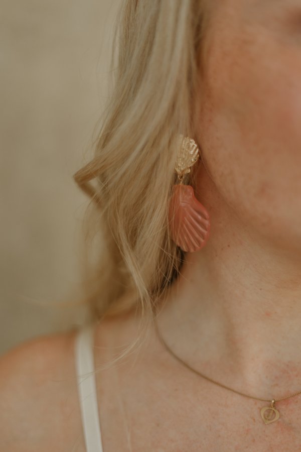 Bellona Mermaid Vibes Earrings - Gold Pink